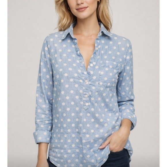 Tommy Hilfiger Tops - Tommy Hilfiger Blue and White Polka Dot Shirt